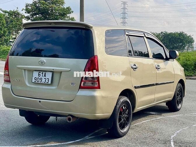 Toyota Innova 2006