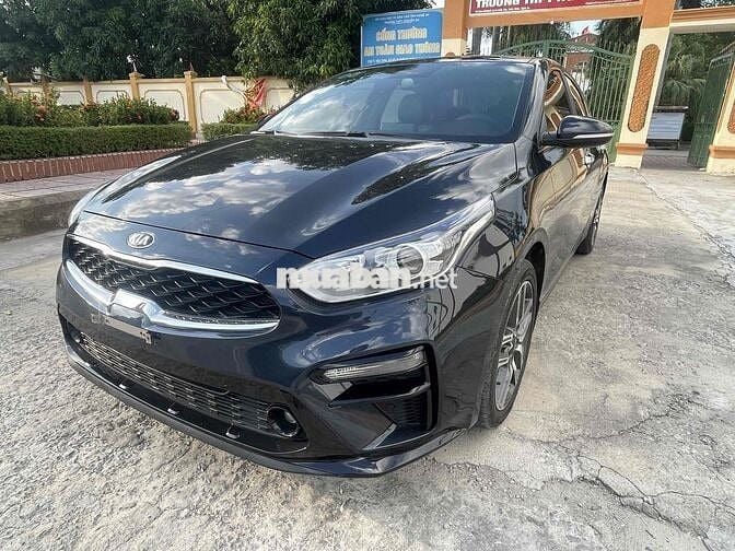 Kia Cerato 2021 1.6 AT LUXURY - 47000 km