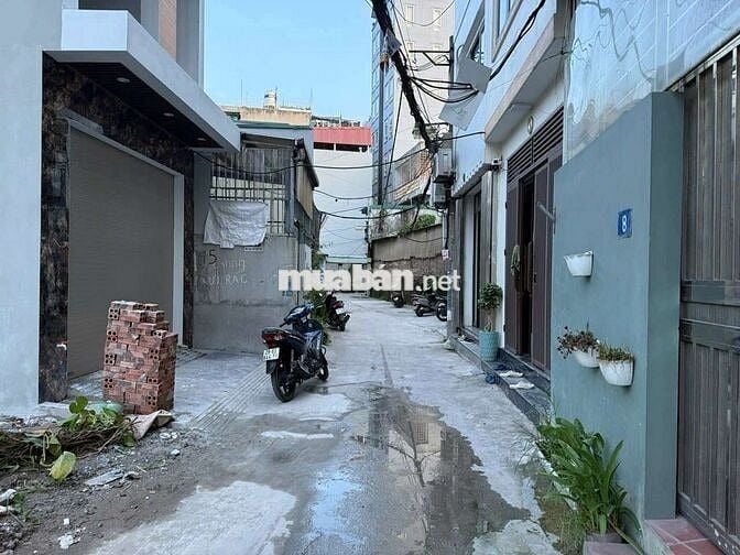 BÁN NHÀ CHỢ THẠCH BÀN NGẢ TƯ CỔ LINH – 6 TẦNG THANG MÁY – GARA Ô TÔ