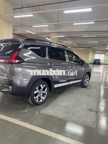 Mitsubishi XpanderCross 2022-10000 km(bao rút gốc)