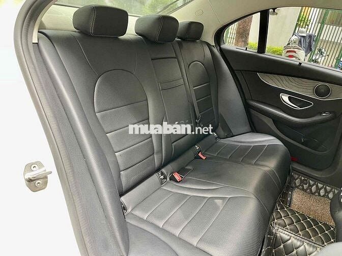 Mercedes Benz C200 2017 Trắng - 75000 km