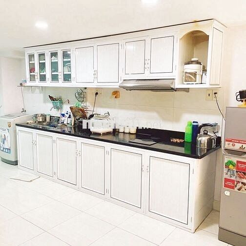 🔥 Nhà đẹp, 4x10 - 3 tầng đường Cách Mạng Tháng 8, giá 13tr TL