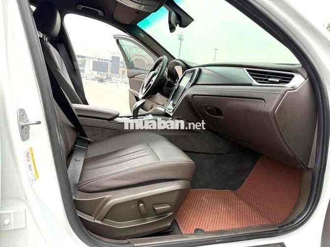 tôi bán VinFast Lux A2.0 2021 2.0 AT - xe gia đình