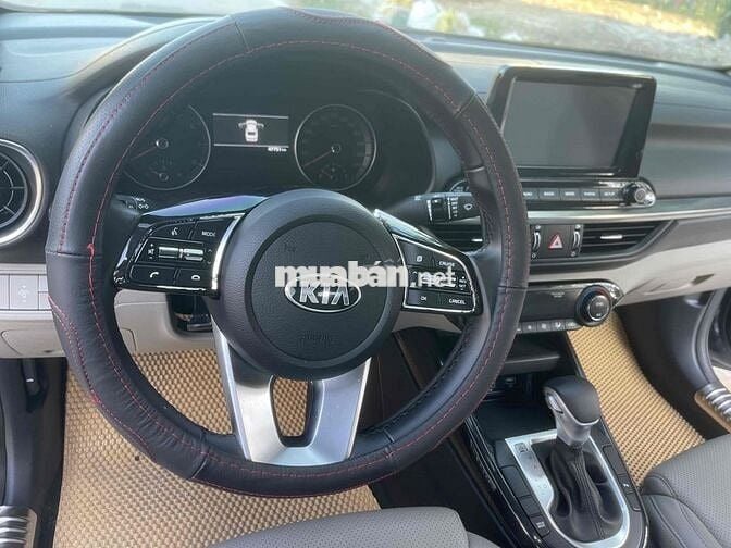 Kia Cerato 2021 1.6 AT LUXURY - 47000 km