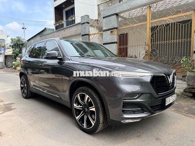 VinFast Lux SA2.0 2019 Premium 2.0 AT Full hãng