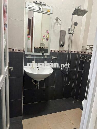 (4pn-4wc), full nội thất, HXH 609/8 Lê Hồng Phong Q10