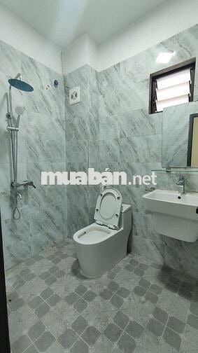 Nhà Biên Giang QL6 Cầu Mai Lĩnh 30m2*5T Giá 3.45 Tỷ CTL 20m oto tránh