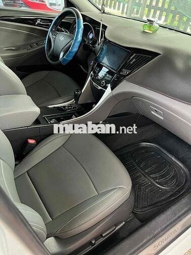 Hyundai Sonata 2011 đký2012 AT bản full nhập hàn