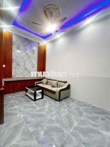 Bán nhà 1 lầu 1 trệt ngay chợ Điều - Long Bình 3p ra đến Trường Học