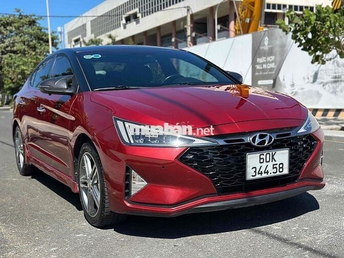 Hyundai Elantra 1.6 AT Sport form 2020 cực đẹp