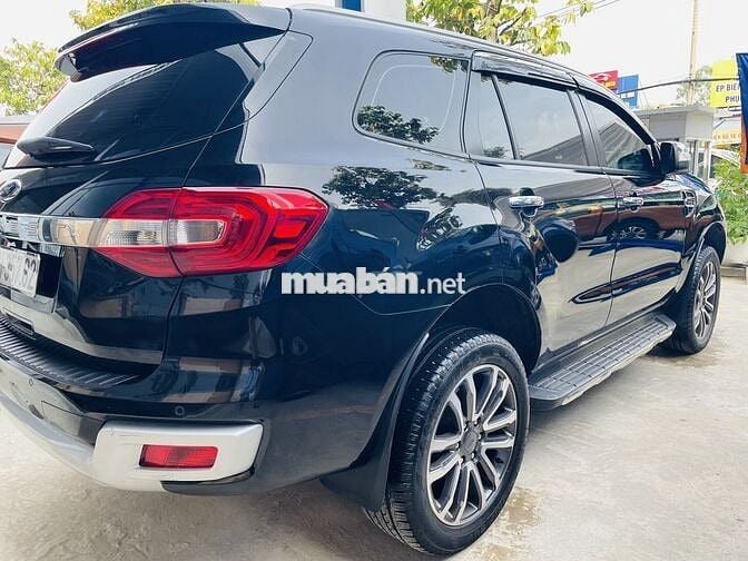 FORD EVEREST 2019 TITANIUM 1 CHỦ_XE ĐI RẤT KỸ