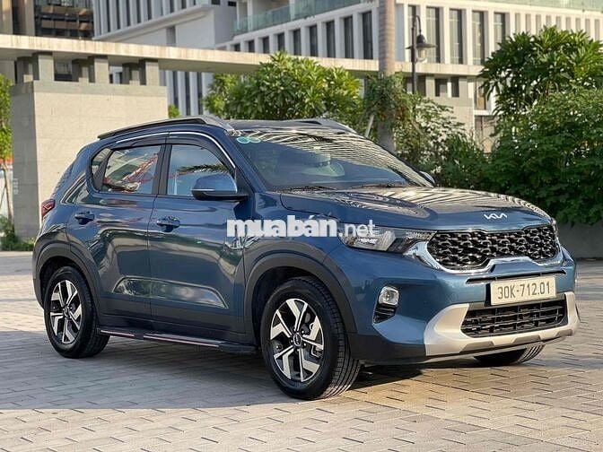 Kia Sonet 2023 Deluxe 1.5 AT - 23000 km