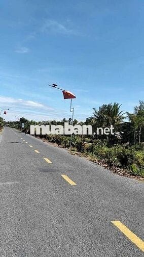 Bán đất mặt tiền lộ nhựa 10 tấn