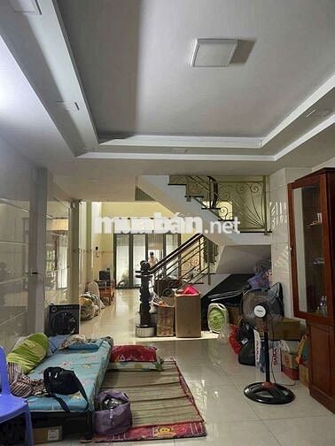 KHU NHÀ ĐỒNG BỘ KHU VỰC DÂN TRÍ CAO GẦN CV CHỢ ĐÊM 4MÁY LẠNH GIÁP GV