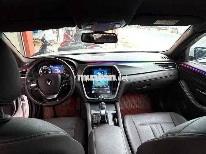 tôi bán VinFast Lux A2.0 2021 2.0 AT - xe gia đình