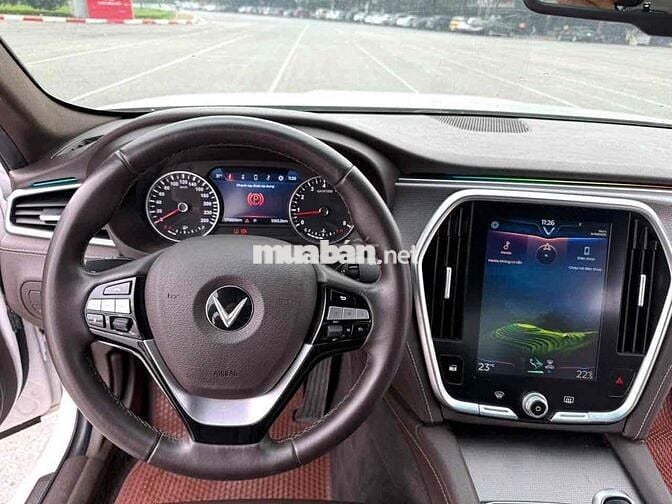 tôi bán VinFast Lux A2.0 2021 2.0 AT - xe gia đình