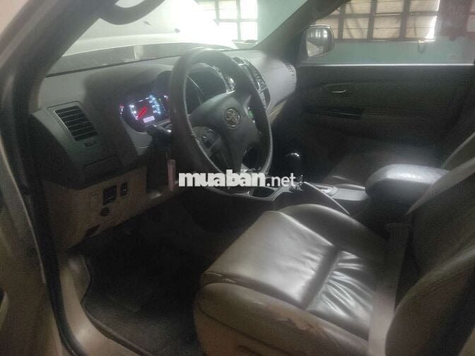 Bán fortuner 2013 số tự động, 1 chủ mua từ mới