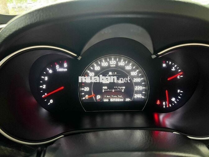 Kia Sorento 2018 2WD 2.2 DATH FULL DẦU - 83000 km