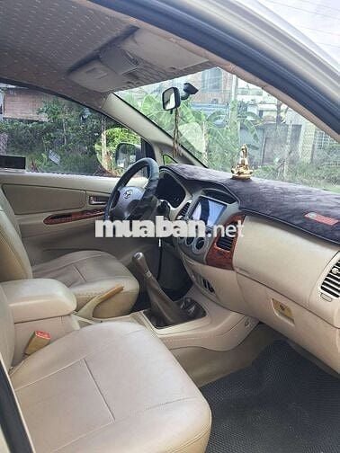 Toyota innova G 2007 MT