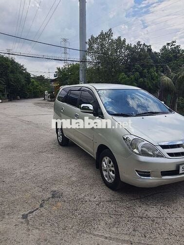 Toyota innova G 2007 MT