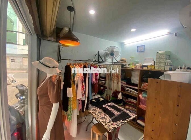 SIÊU PHẨM KINH DOANH HẺM XE HƠI 1 TRỤC HUỲNH VĂN BÁNH. CHỈ : 1,88 TỶ.