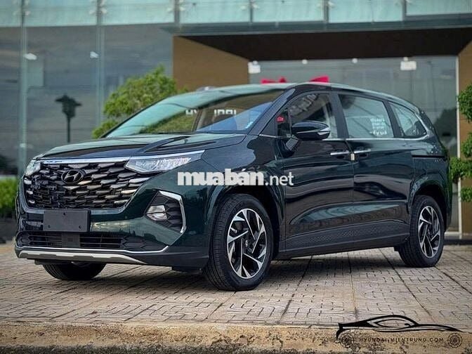 Xả kho Hyundai Custin giá cực tốt