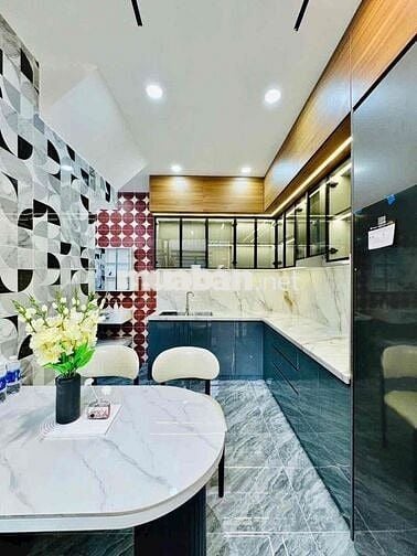 Chủ Nhà Bán Gấp Nhà Đồng Nai, P15, Q10. Giá 6,85 Tỷ/61,1 M2. 1T 3L. SS