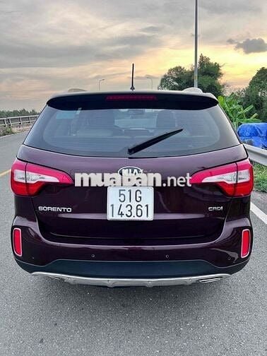 Kia Sorento 2018 2WD 2.2 DATH FULL DẦU - 83000 km