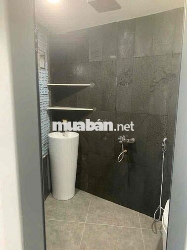 Trệt lầu 9*4; 2pn đg xe hơi đi gò vấp gần