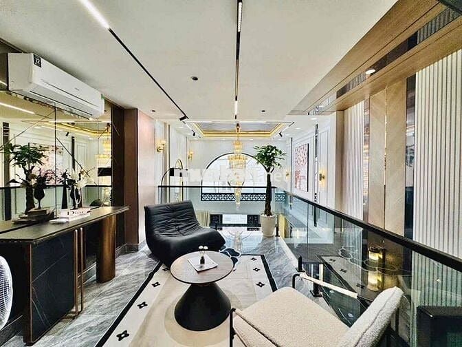 Chủ Nhà Bán Gấp Nhà Đồng Nai, P15, Q10. Giá 6,85 Tỷ/61,1 M2. 1T 3L. SS