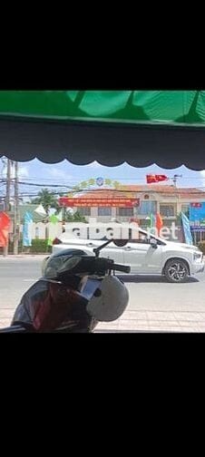 Cần bán đất ngay chợ Mỹ Hạnh Nam