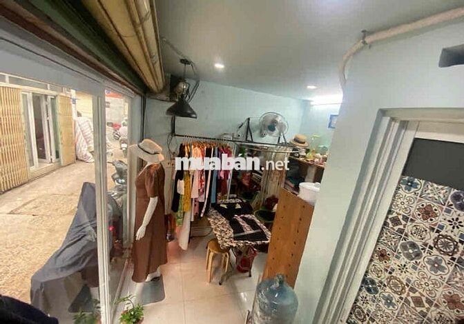 SIÊU PHẨM KINH DOANH HẺM XE HƠI 1 TRỤC HUỲNH VĂN BÁNH. CHỈ : 1,88 TỶ.