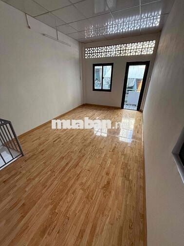 CHO THUÊ NHÀ NGUYÊN CĂN, KHU VỰC QUẬN 4, THÀNH PHỐ HỒ CHÍ MINH