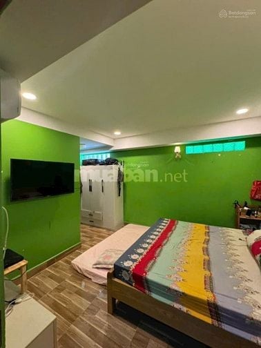 Bán CHDV Hầm 7 tầng đường Phan Văn Trị, Ngang lớn Thu Nhập ổn định!