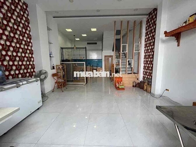 NHÀ ĐẸP 3 TẦNG - NGANG ĐỈNH 5m - 55m2 - NỞ HẬU TÀI LỘC - CHỈ 4,79 Tỷ