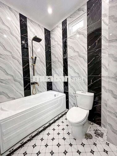 NHÀ TRỆT LẦU ĐẸP - GẦN BV NHI ĐỒNG, ĐẠI HỌC FPT
