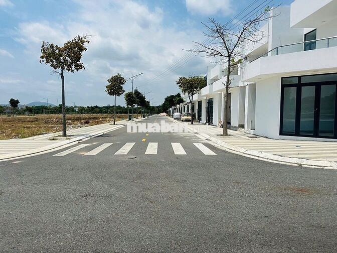 NGỘP LÔ ĐÁT Full Thổ 133m2 - Hòa Long Bà Rịa - Sổ Sẳn Sang Tên Ngay