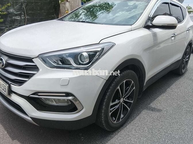 Bán xe 2016 2.4L 4WD - 110000 km