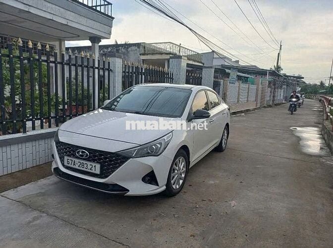 Hyundai Accent 2023 1.4 AT - 22000 km