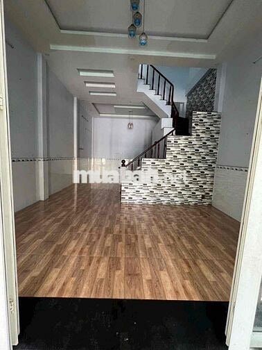 Nhà Mặt Tiền Kinh Doanh Buôn Bán 5x20 Sân Xe Hơi Giá 8 Triệu