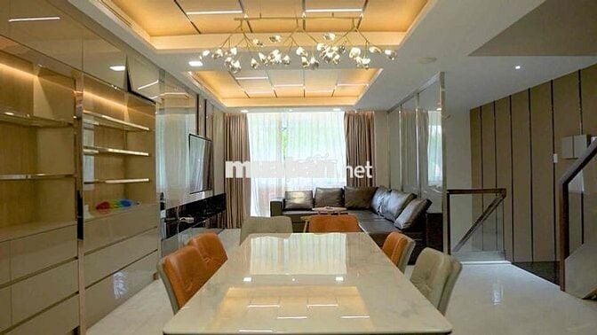 Cho Thuê Toà Nhà khu Nam Quang Phú Mỹ Hưng, Trệt Lửng+ 3 Lầu 99 Triệu