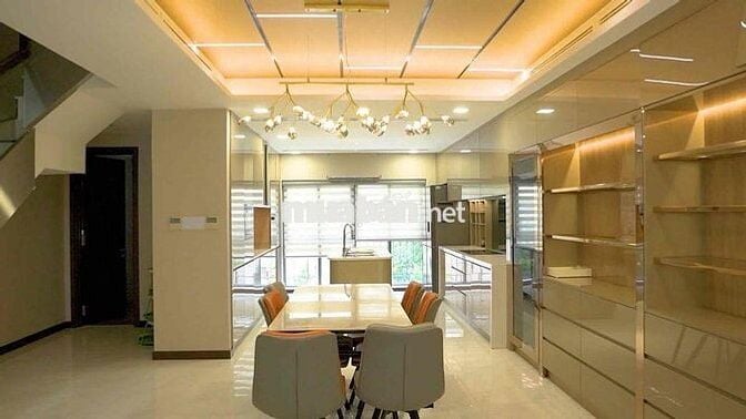 Cho Thuê Toà Nhà khu Nam Quang Phú Mỹ Hưng, Trệt Lửng+ 3 Lầu 99 Triệu