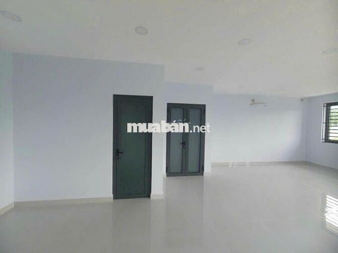 TOA NHÀ 7X20, 3 TẦNG, DIỆN TÍCH PHÒNG LỚN, NGAY BẾN ĐÒ LINH ĐÔNG, TĐ