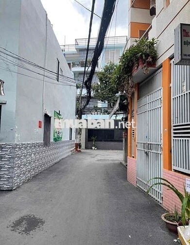 Nhà Mới(4,5x10m) T.Kỳ T.Quý 1Lầu 2PN 2VS Hẻm Xe Hơi