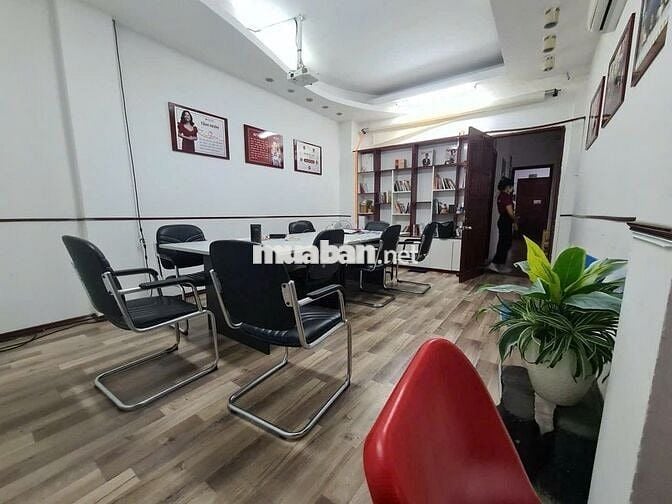 - MTKD sầm uất Gò Dầu, Ngay Tân Sơn Nhì 5x18m 3 Tấm