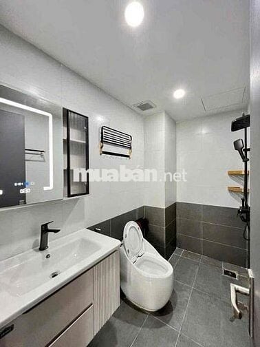 Bán toà căn hộ sát Võ Văn Kiệt cách bãi tắm Mỹ Khê chỉ 300m mới đẹp