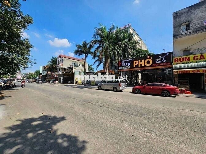 🆘 Đất MT Kinh Doanh Showroom Vincom550 Dĩ An nay phường Dĩ An Tp HCM