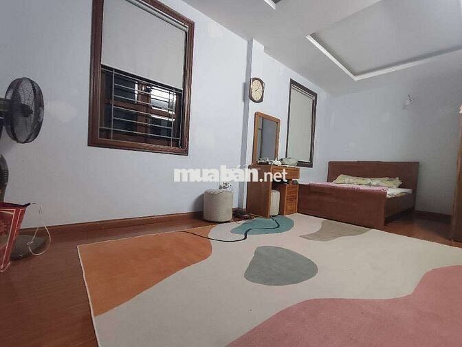 Bán nhà Bồ Đề- gần cầu Chương Dương- lô góc  kinh doanh, 32m × 7.7 tỷ
