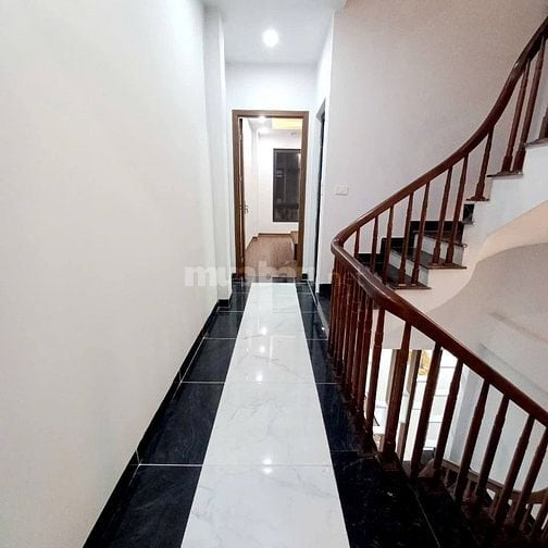 Bán gấp nhà Nhân Mỹ 45m*5 tầng, ô tô gần, nhà mới đẹp, mt rộng 8,9 tỷ