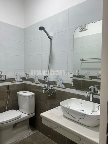 Bán gấp nhà Nhân Mỹ 45m*5 tầng, ô tô gần, nhà mới đẹp, mt rộng 8,9 tỷ